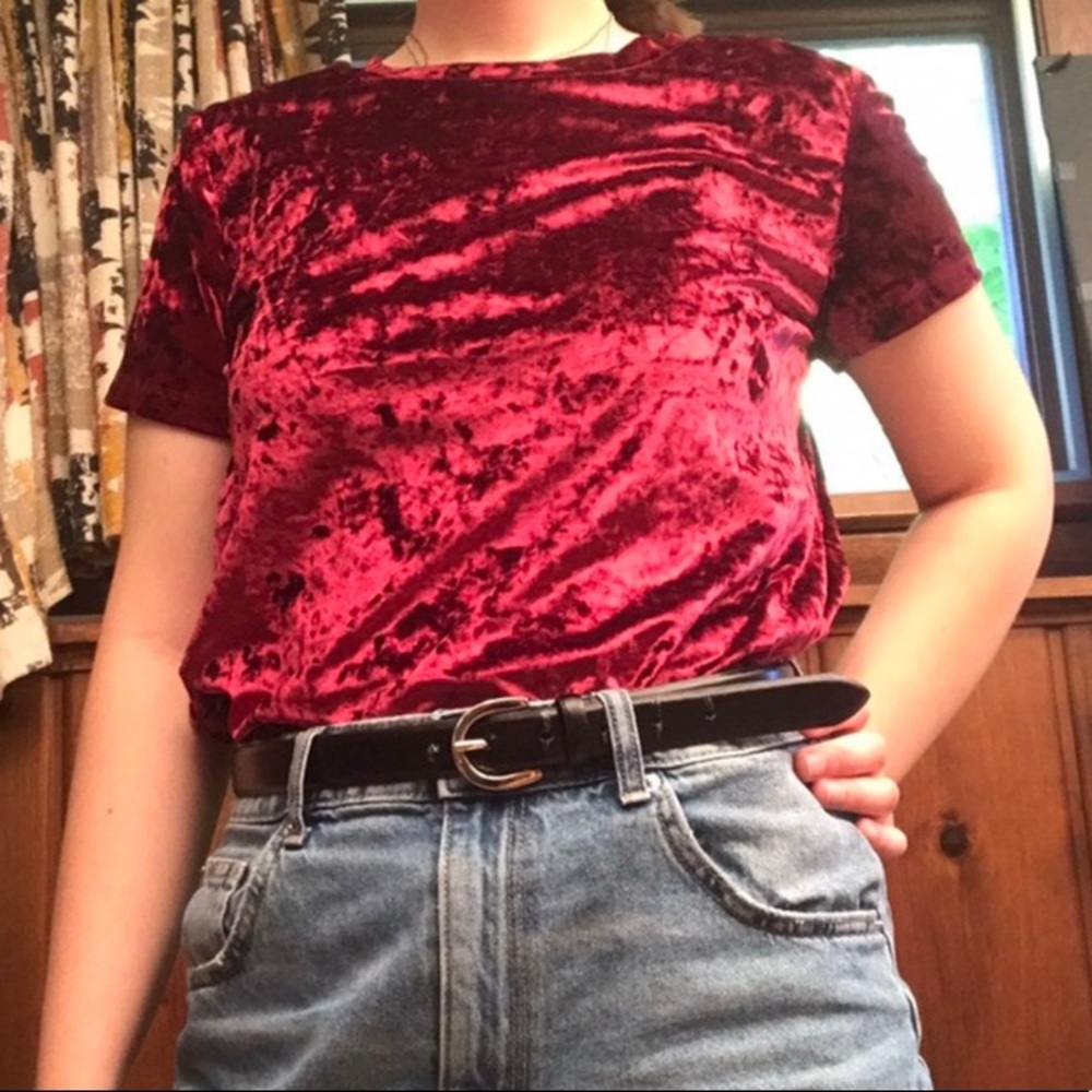 Red Velvet Short Sleeve Shirt